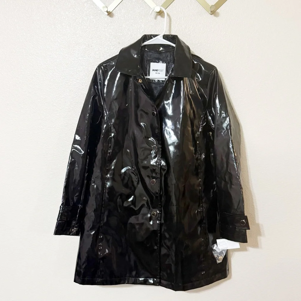 SOLD - Picture 11 of 14